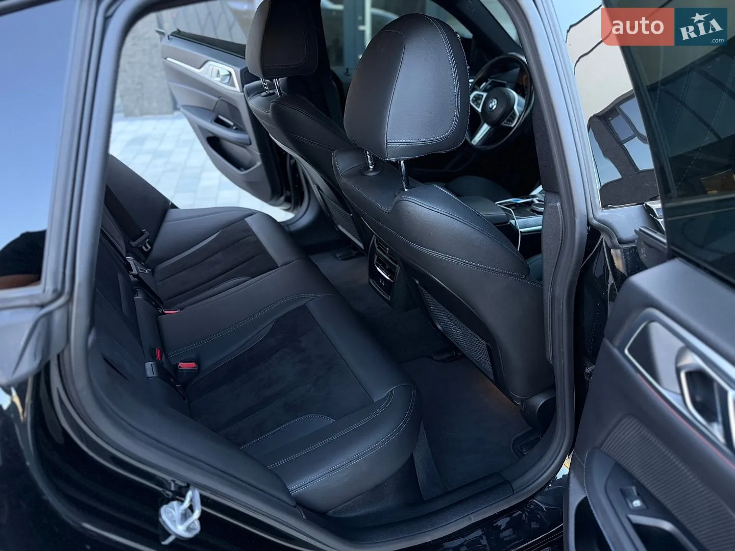 2023 BMW i4 - мініатюра 15