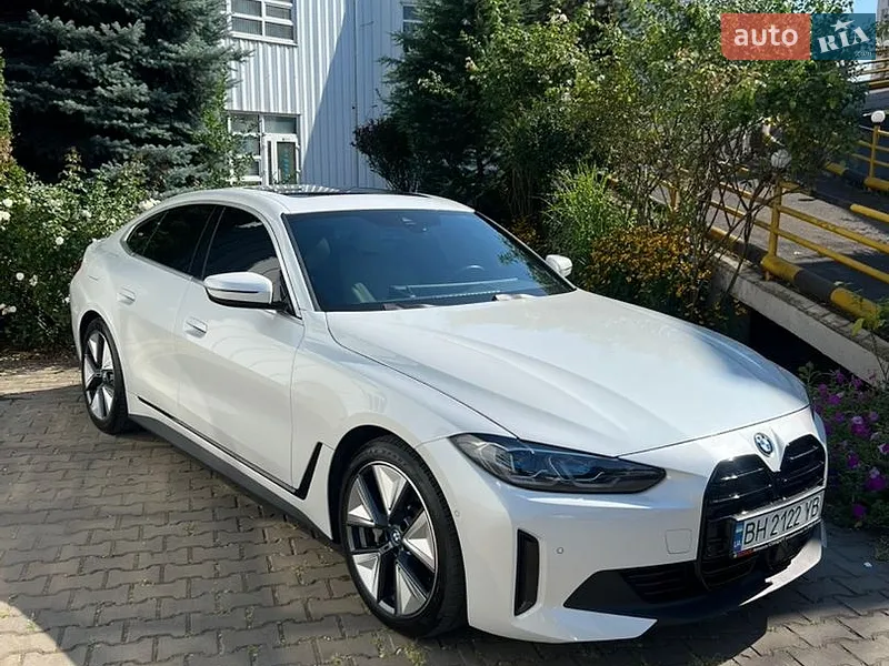 BMW i4