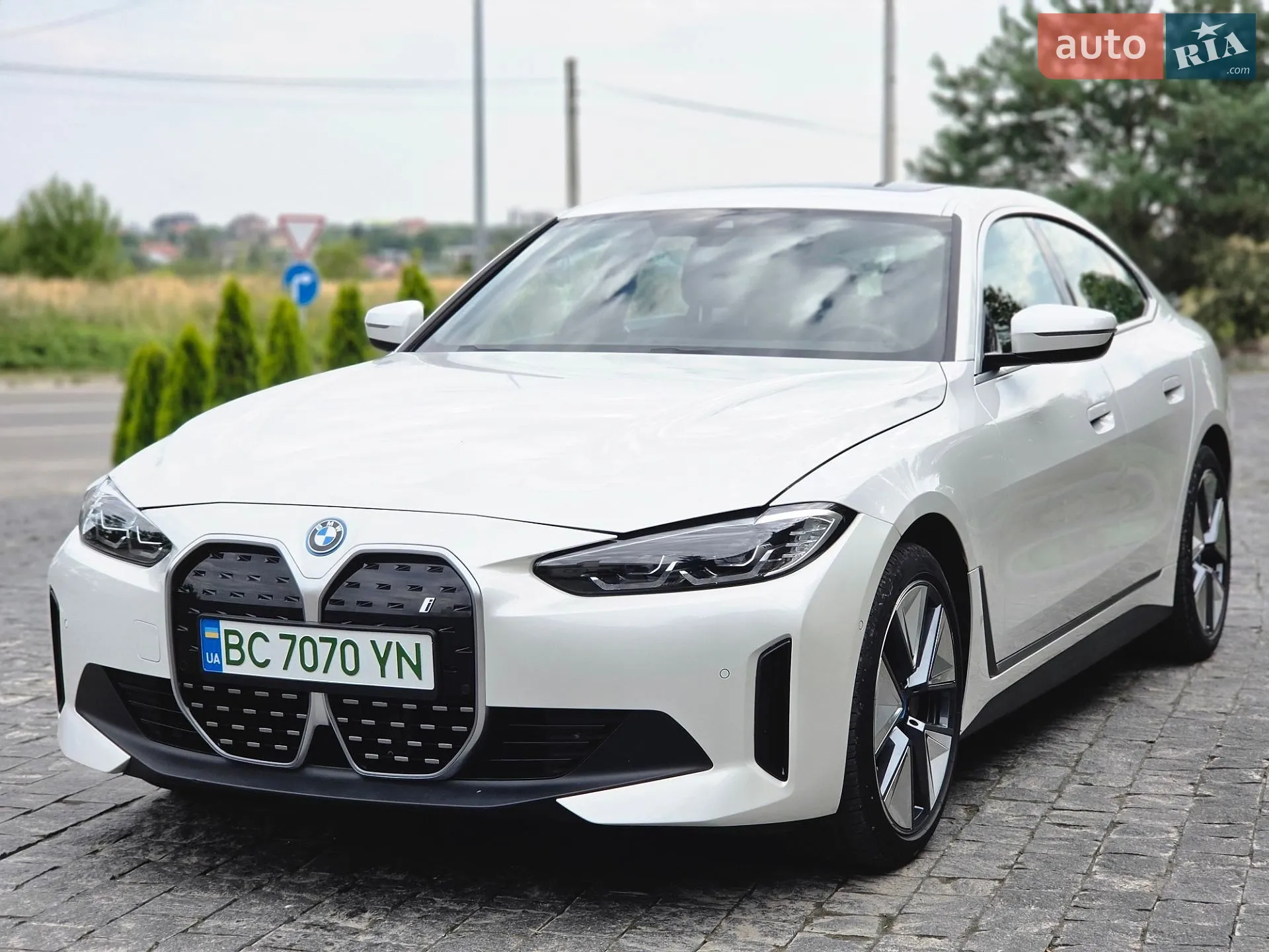 2024 BMW i4 - мініатюра 9