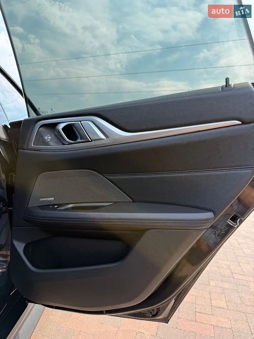 2022 BMW i4 - мініатюра 53