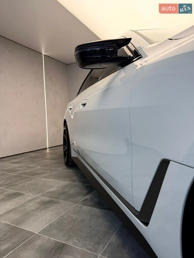 2024 BMW i4 - мініатюра 7