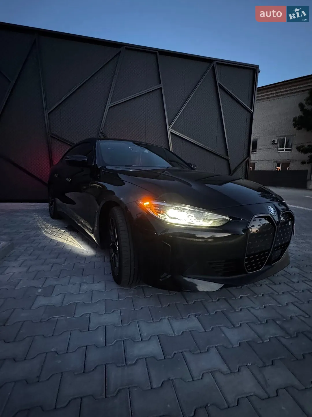 2023 BMW i4 - мініатюра 11
