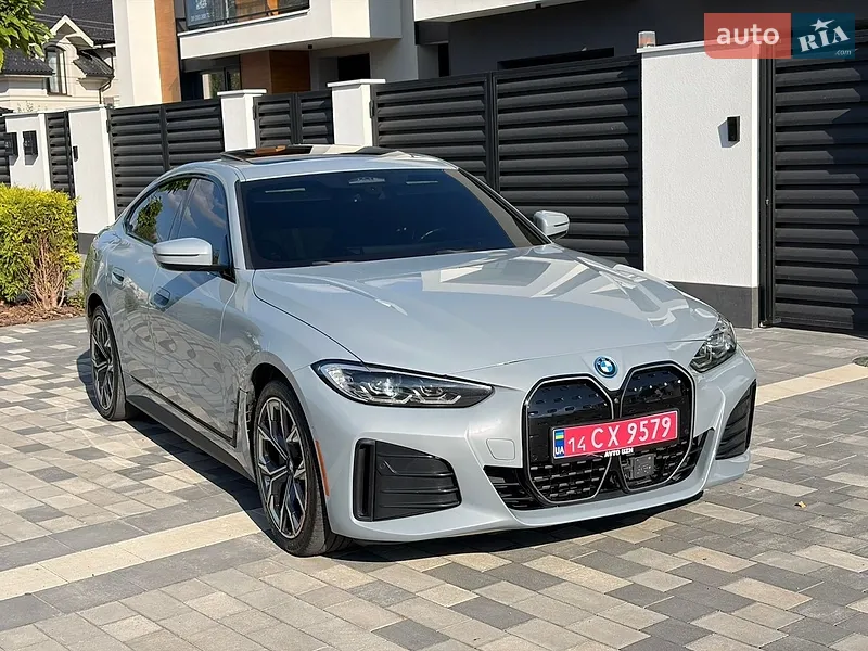 BMW i4