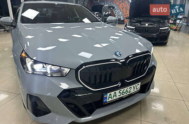 Седан BMW i5 2023 в Києві