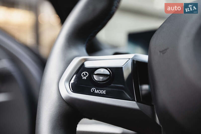 Седан BMW i5 2024 в Киеве