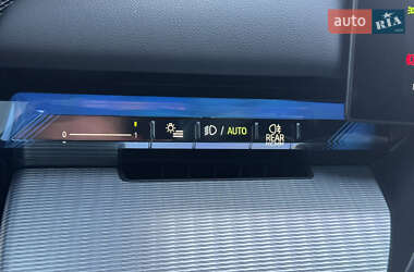 Седан BMW i5 2024 в 