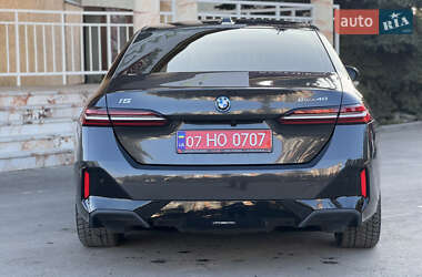 Седан BMW i5 2024 в 