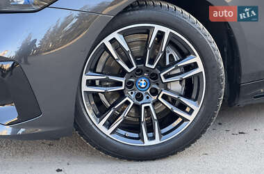 Седан BMW i5 2024 в 