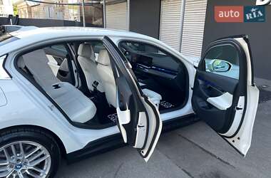 Седан BMW i5 2024 в 