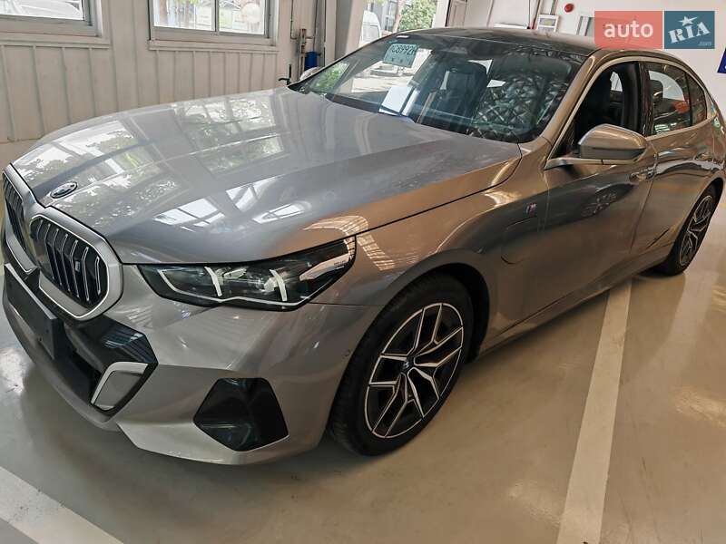 BMW i5 2024