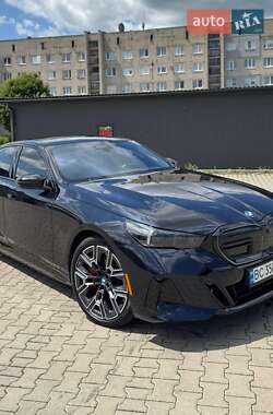 Седан BMW i5 2023 в  фото 3 Седан BMW i5 2023 в