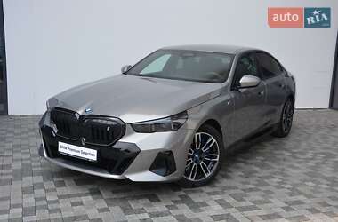 Седан BMW i5 2024 в Киеве