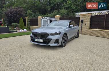 Седан BMW i5 2024 в Киеве