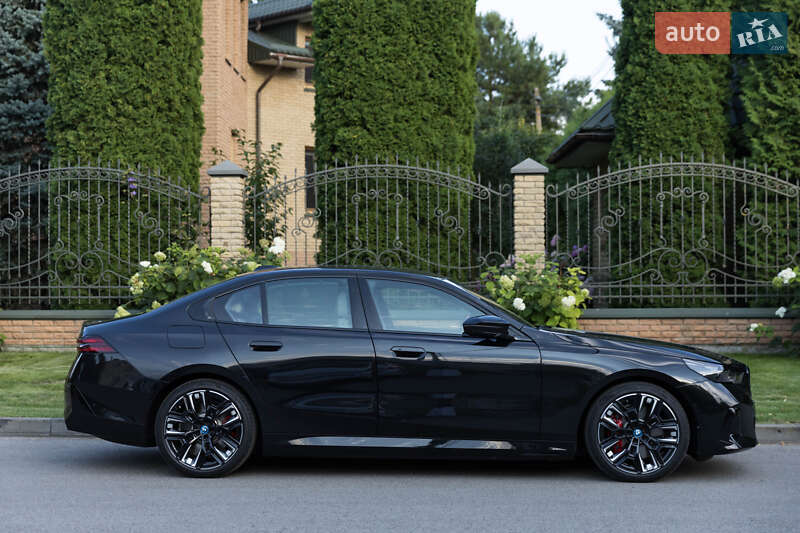 Седан BMW i5 2024 в Луцьку