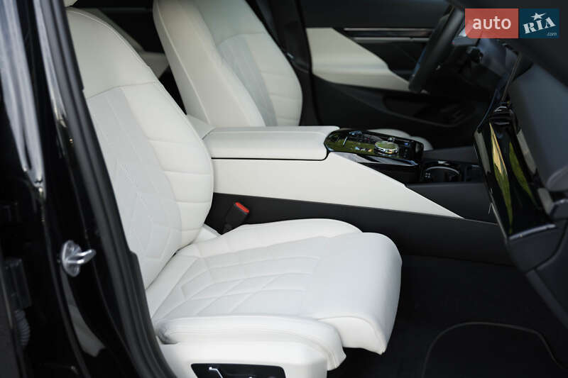 Седан BMW i5 2024 в Луцьку