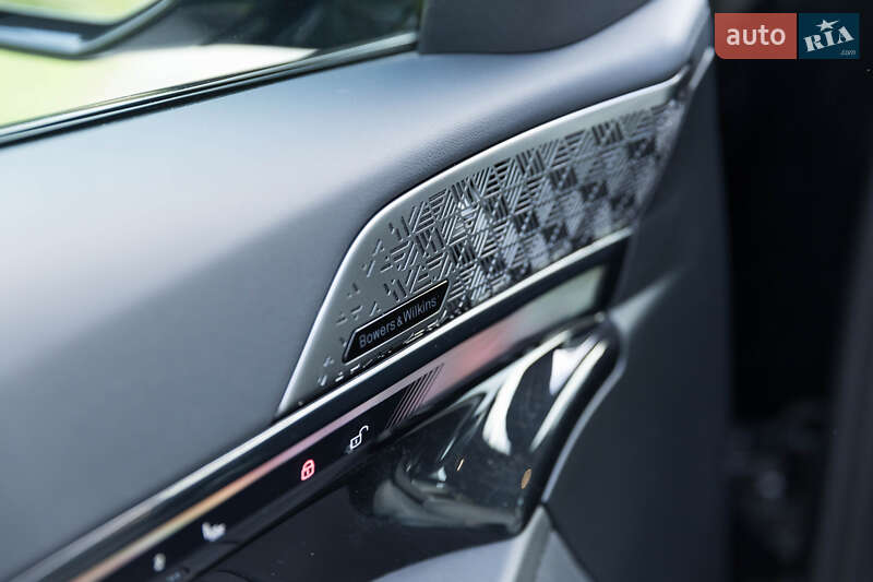 Седан BMW i5 2024 в Луцьку