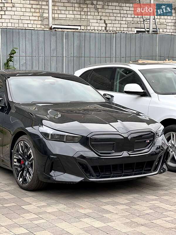 Седан BMW i5 2024 в Черкассах