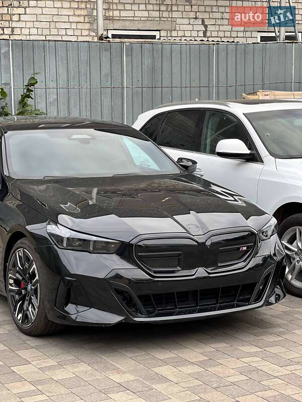 Седан BMW i5 2024 в Черкассах