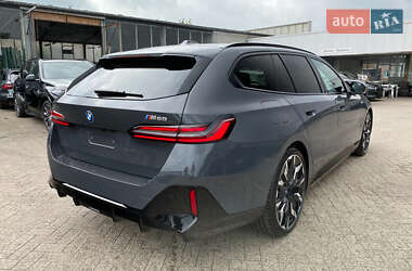 Универсал BMW i5 2025 в  фото 4 Универсал BMW i5 2025 в