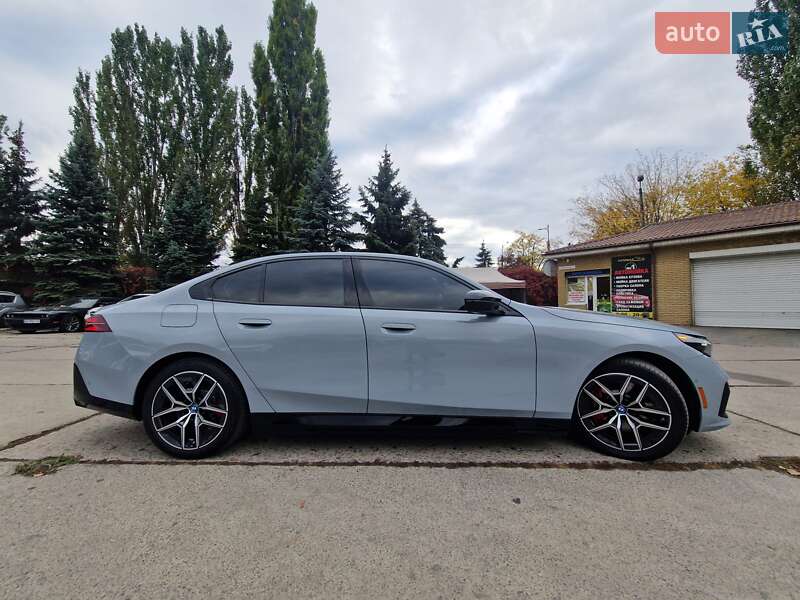 Седан BMW i5 2023 в Днепре фото 3 Седан BMW i5 2023 в Днепре