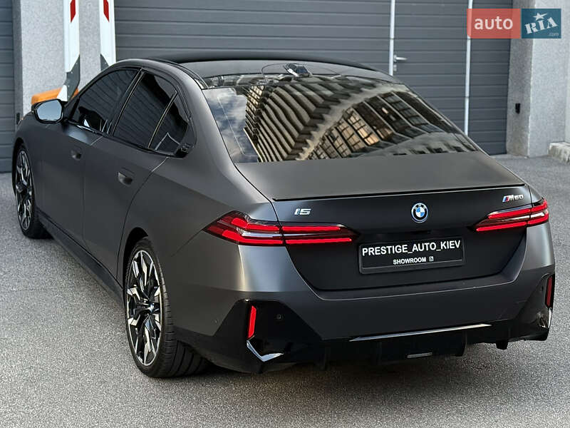 Седан BMW i5 2023 в Киеве фото 21 Седан BMW i5 2023 в Киеве