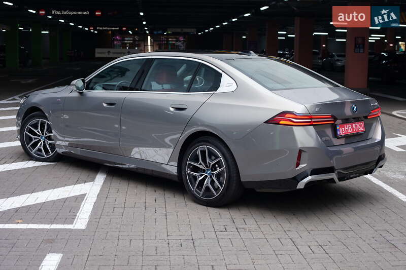 Седан BMW i5 2024 в Киеве фото 11 Седан BMW i5 2024 в Киеве
