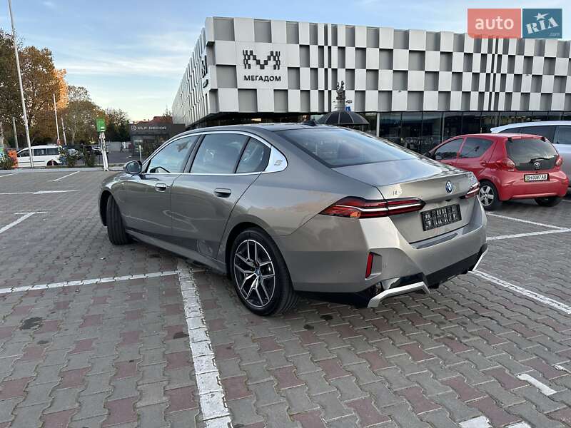 Седан BMW i5 2024 в Одессе