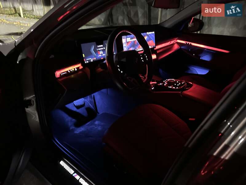 Седан BMW i5 2024 в Одессе