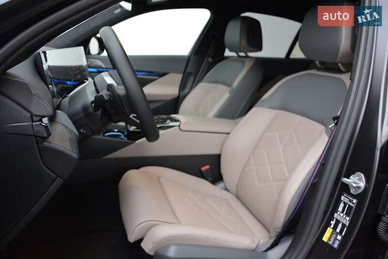 Седан BMW i5 2025 в Киеве фото 4 Седан BMW i5 2025 в Киеве