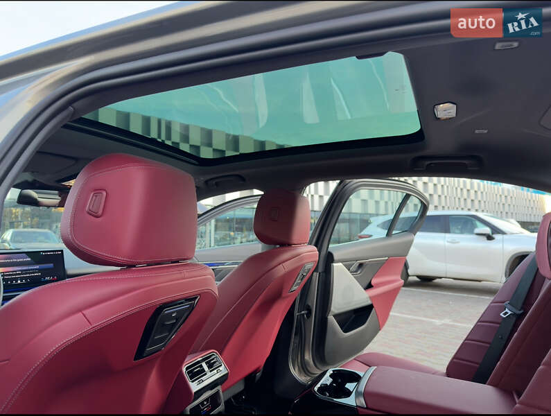 Седан BMW i5 2024 в Одессе