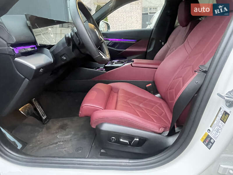 Седан BMW i5 2024 в Киеве фото 10 Седан BMW i5 2024 в Киеве