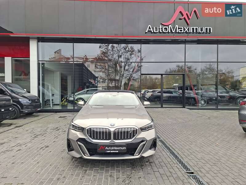 Седан BMW i5 2024 в Одесі
