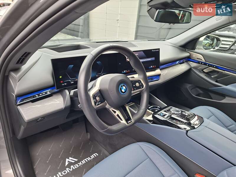 Седан BMW i5 2024 в Одесі