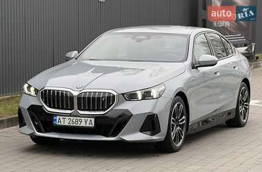 Седан BMW i5 2024 в Ивано-Франковске