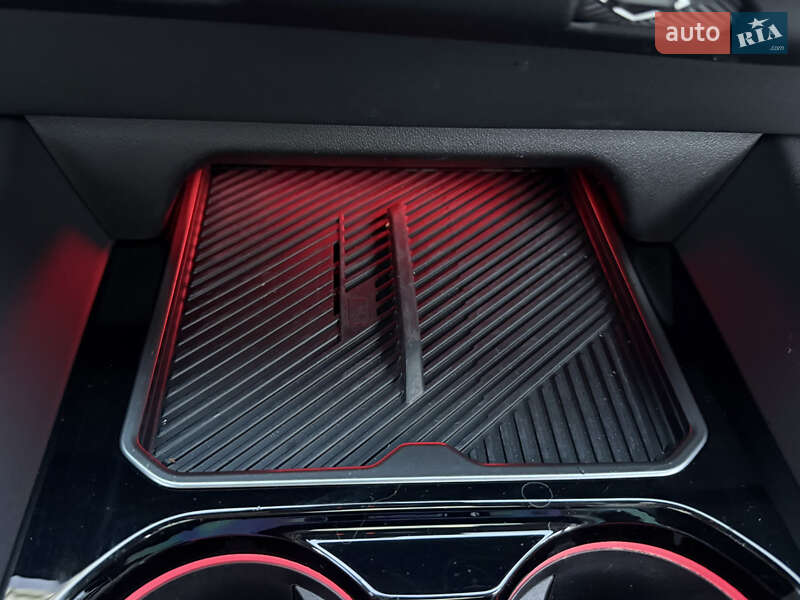 Седан BMW i5 2023 в Киеве