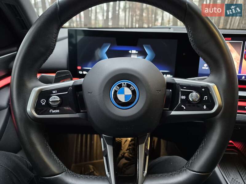 Седан BMW i5 2024 в Шевченково