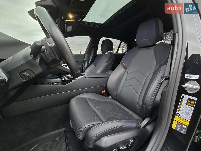 Седан BMW i5 2023 в Коломые