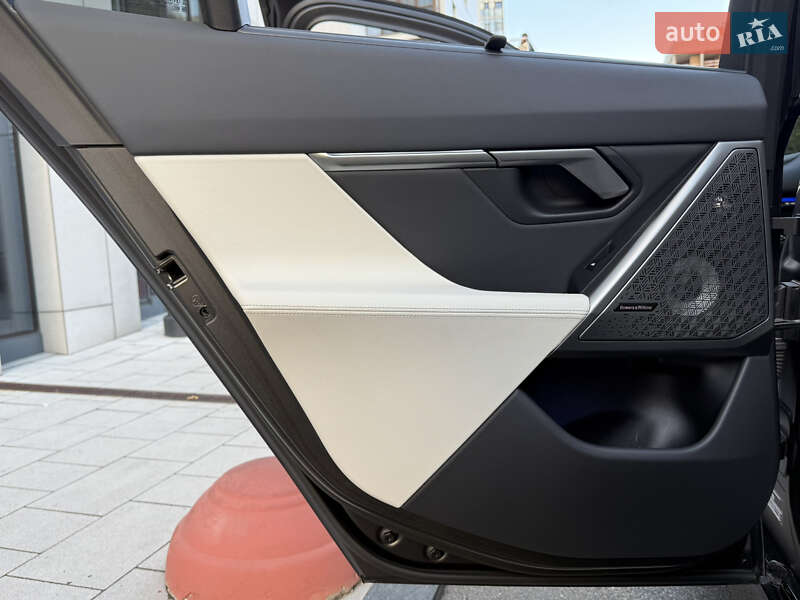 Седан BMW i5 2023 в Києві