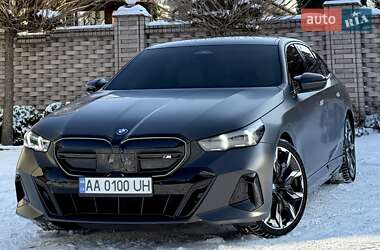 Седан BMW i5 2023 в Виннице