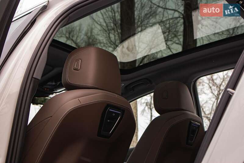 Седан BMW i5 2024 в Киеве