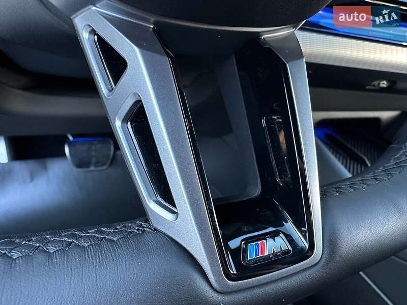 Седан BMW i5 2024 в Києві