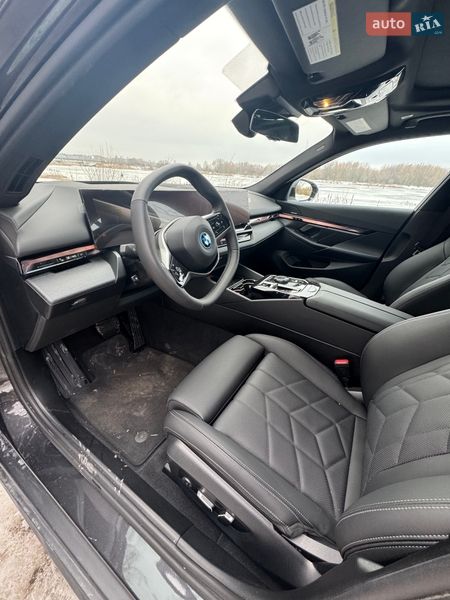 Седан BMW i5 2024 в Ковеле