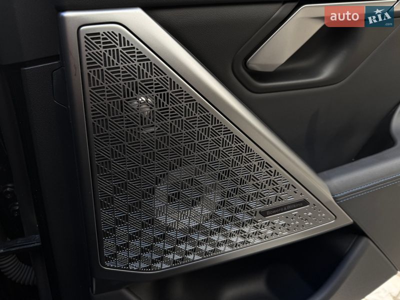 Седан BMW i5 2023 в Киеве