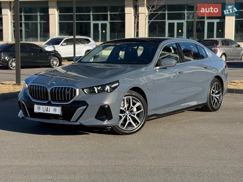 BMW i5