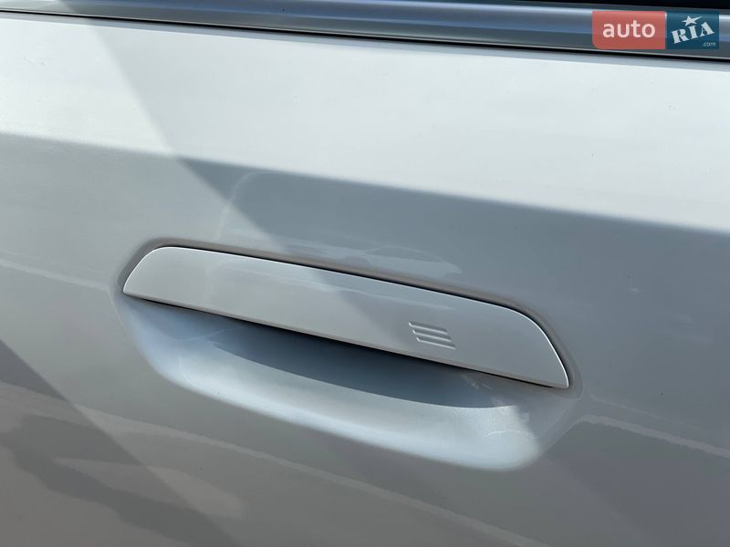 Седан BMW i5 2024 в Киеве