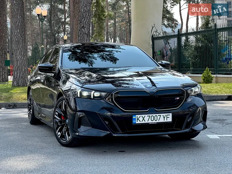 BMW i5