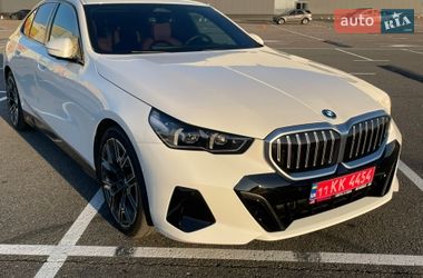 Седан BMW i5 2024 в Києві