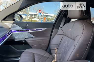 Седан BMW i7 2022 в Одессе