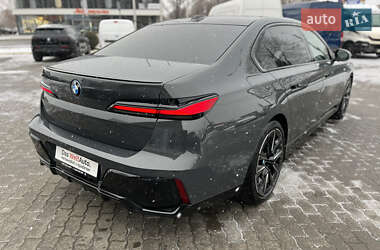 Седан BMW i7 2023 в Хмельницком