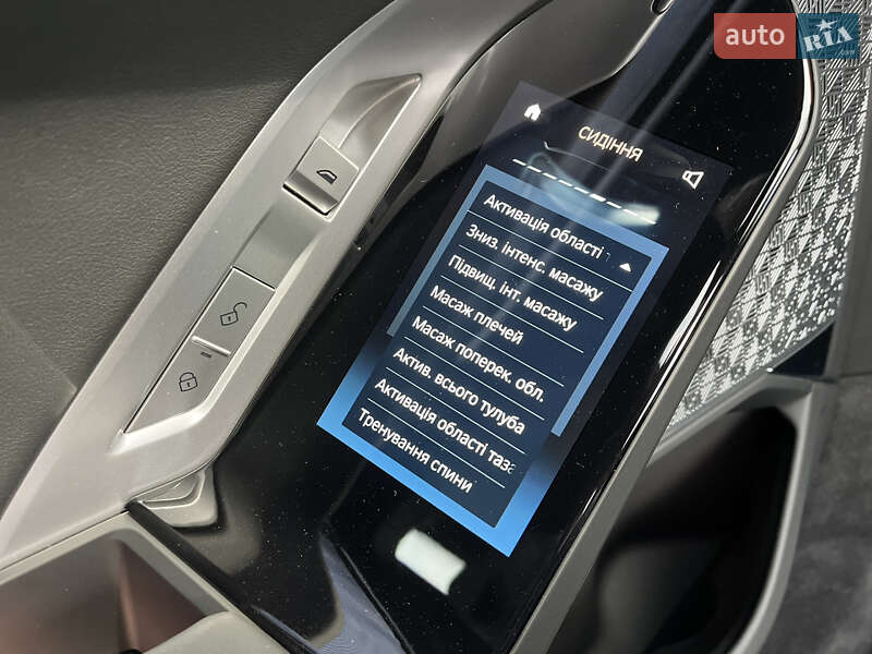 Седан BMW i7 2024 в Хмельницком